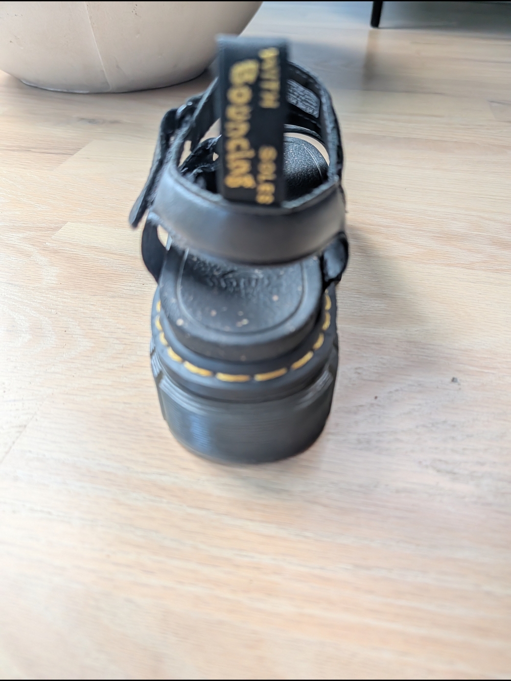 Dr. Martens Ricki Platform Sandals - Size 6 - Picture 10 of 10